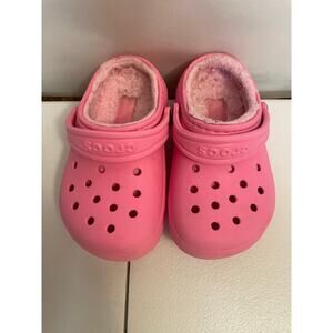 Girls Crocs faux fur pink child size 8